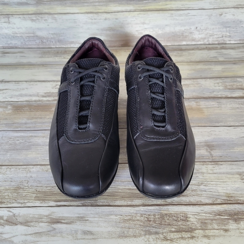 Geox Respira Women's Black Leather Minimalist Lace-Up Sneakers EU 36.5/US 6.5 - Picture 2 of 11